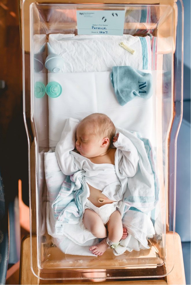 10 newborn photos to take at the hospital