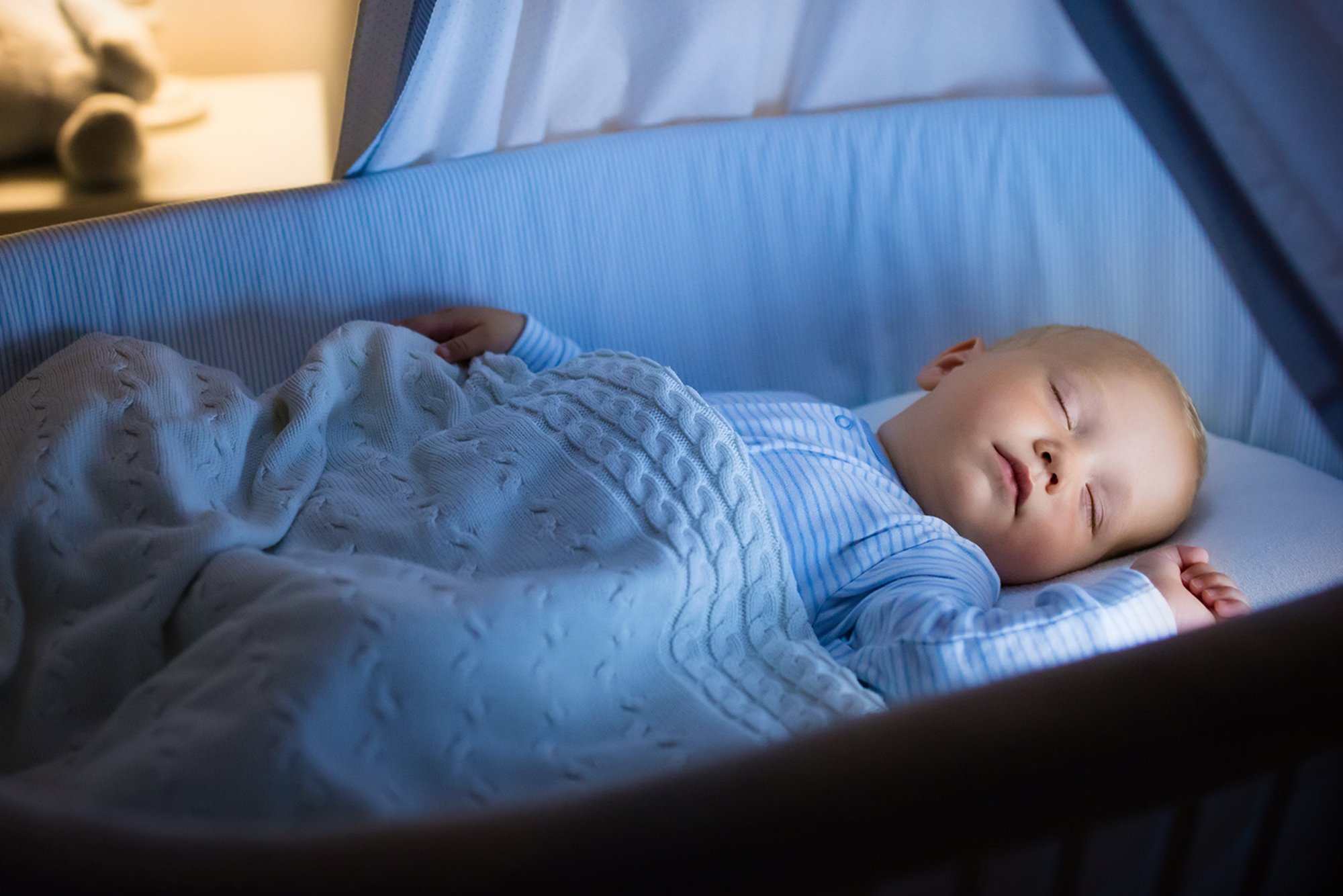 Afraid You Will Never Sleep Again? How to help your breastfeeding baby ...