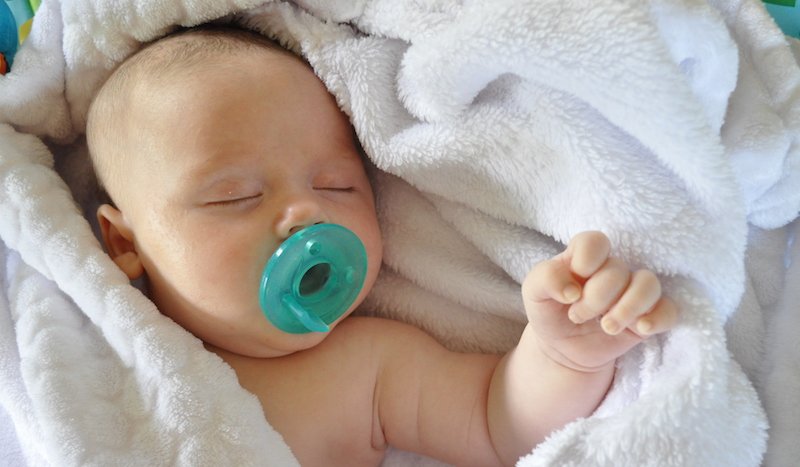 Can a Baby Sleep With a Pacifier All Night (Is it Safe)?