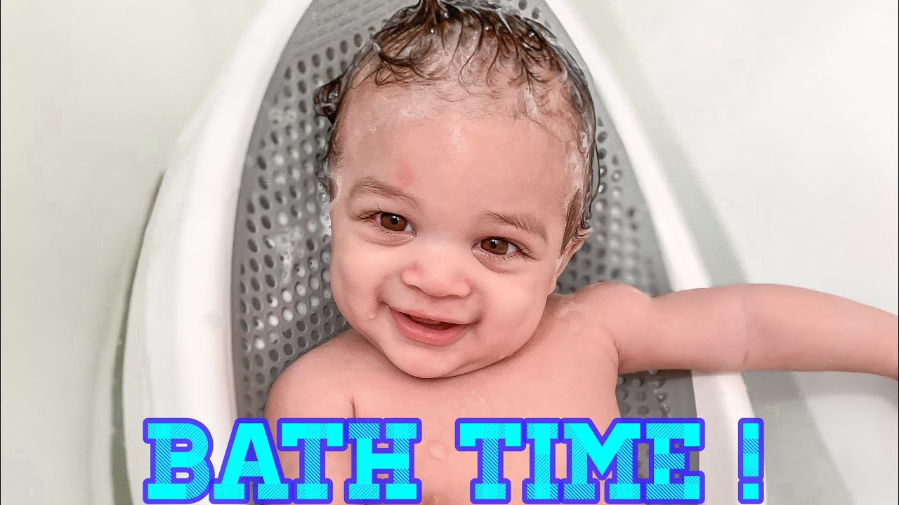 Giving Baby A Bath!! First Video!