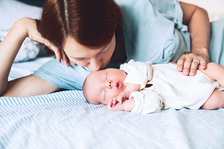How Long Should I Let My Newborn Sleep Between Feeds?