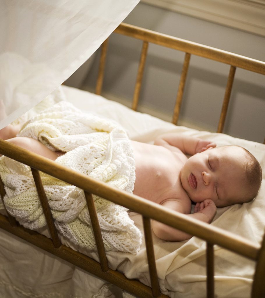 How to get a baby to sleep in the crib?