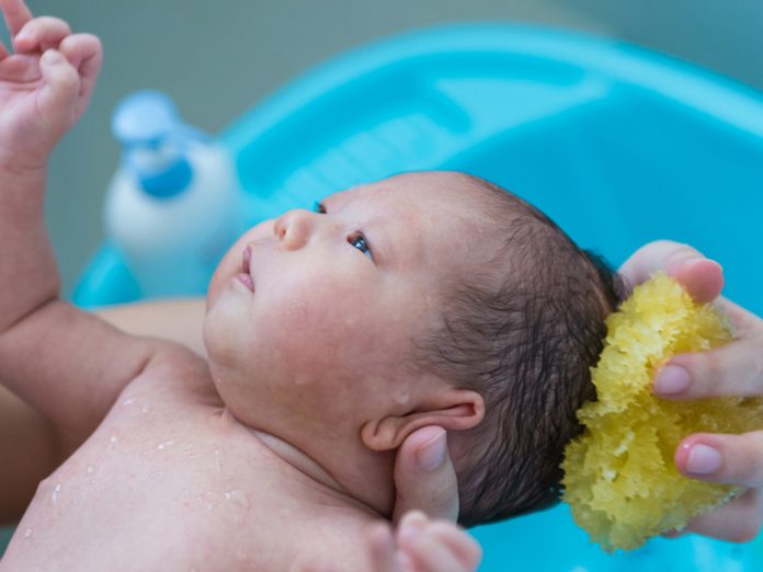 How To Give Sponge Bath To Baby