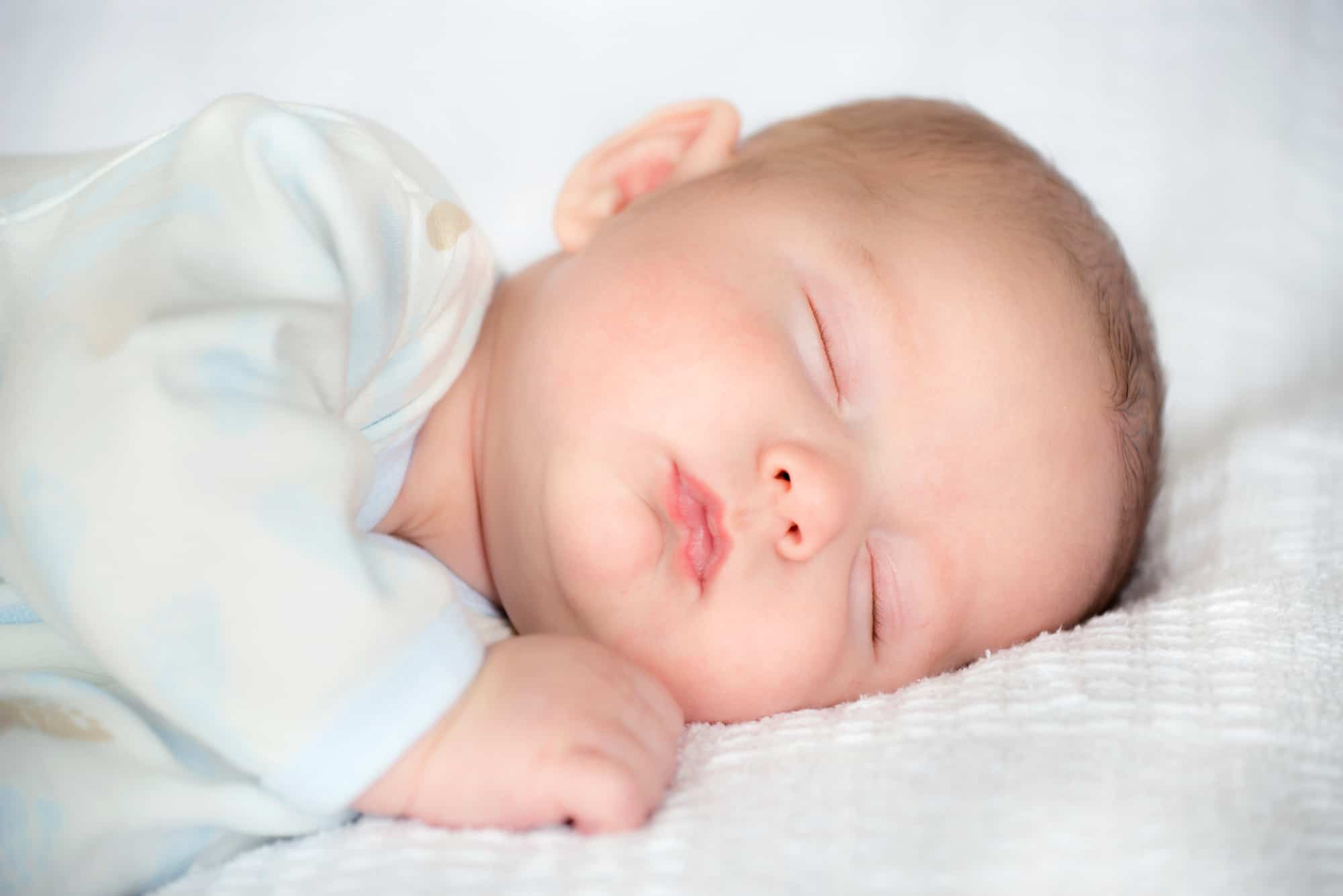 How to Put a Baby to Sleep in 6 Easy Steps