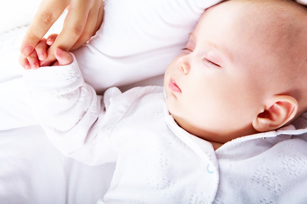 How to Teach Your Baby to Self Soothe
