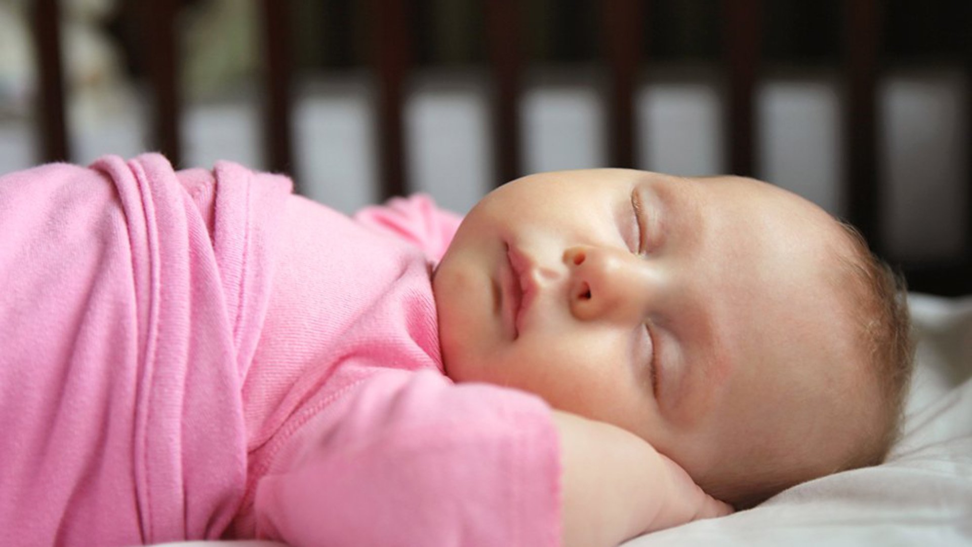 Is it ever OK to leave a sleeping baby home alone? Parents split on ...