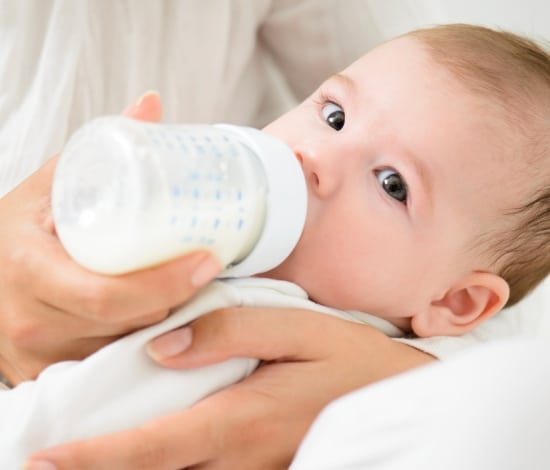 Some Useful Tips for Bottle Feeding your Baby
