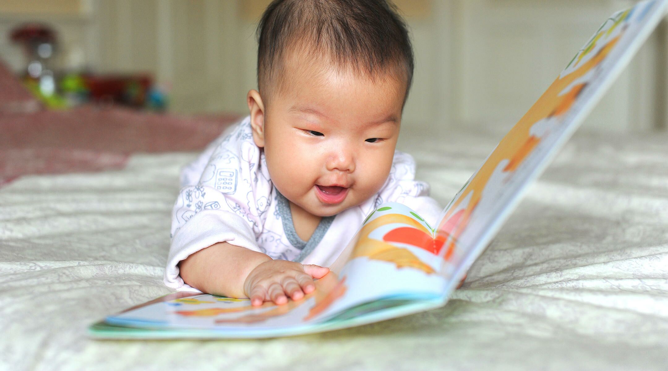 What Books Should I Be Reading to Baby?
