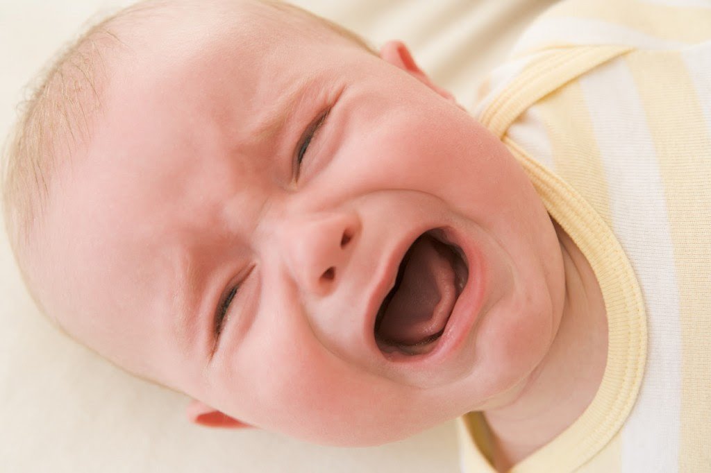 Why Do Newborn Babies Cry At Night